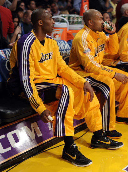 通过与不同 通过与不同