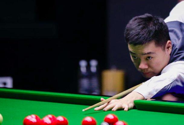 球迷心情沉 球迷心情沉