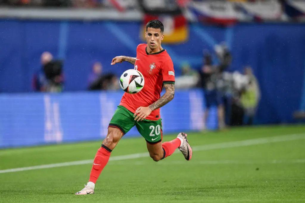 斯的激烈回 斯的激烈回