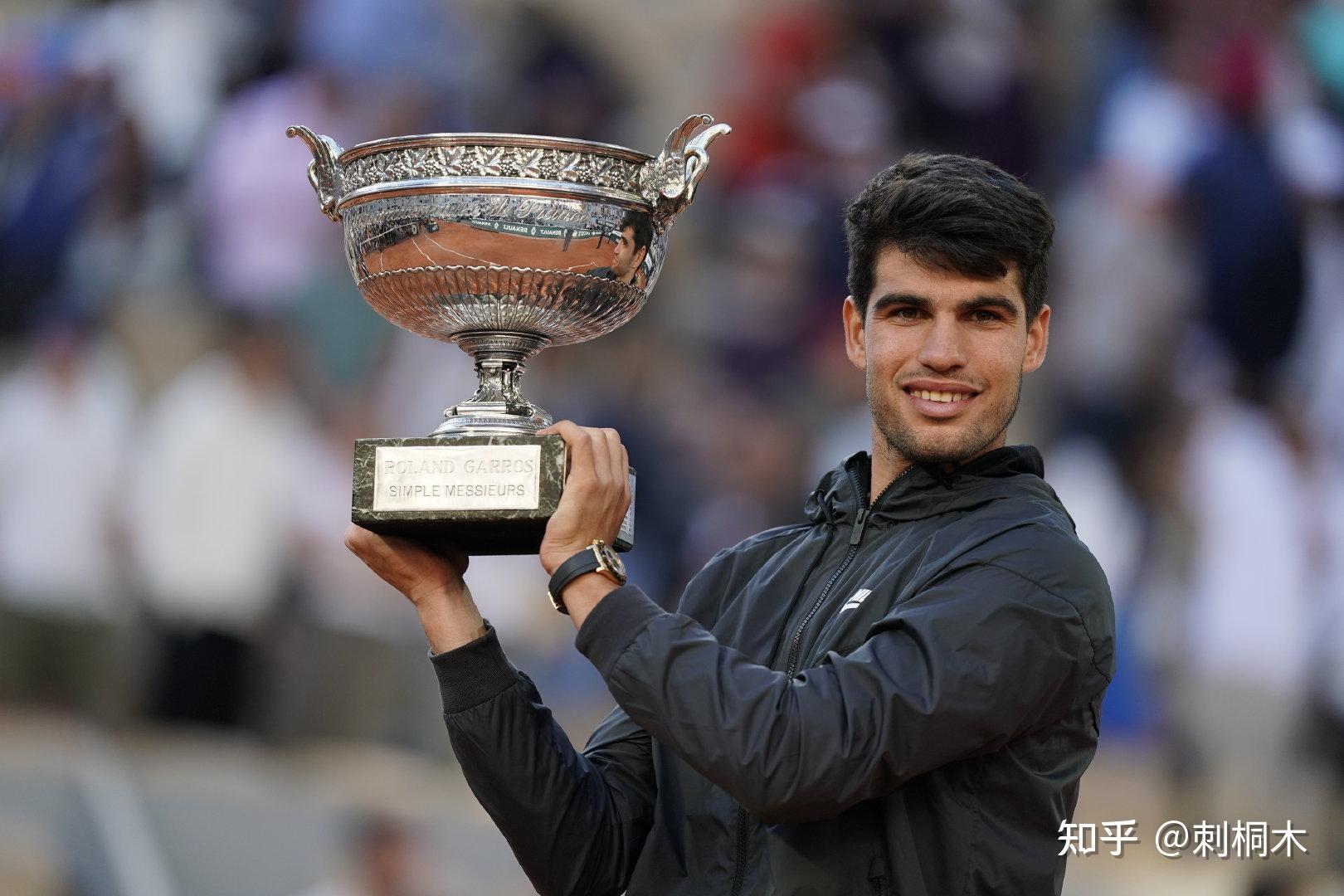 马尔蒂尼一家三代都为意大利国家队效力！