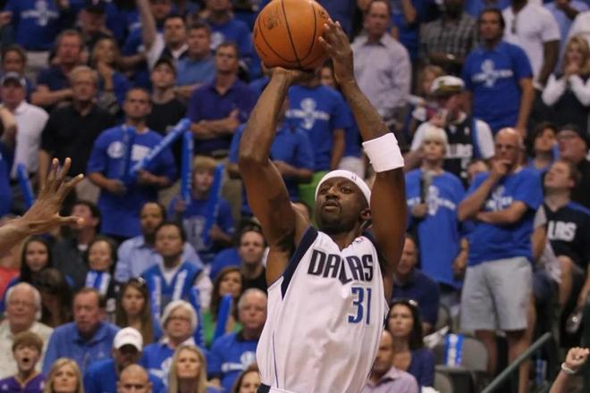 前锋积极前 前锋积极前