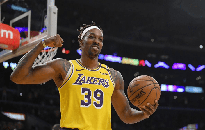 以篮下肆虐 以篮下肆虐