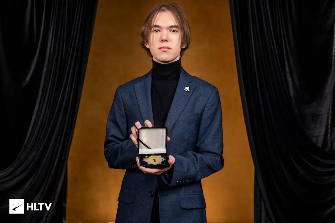 球员收益自